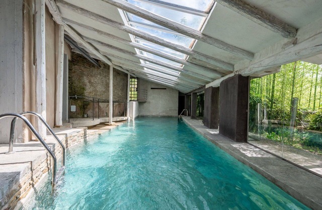 Wonderful private villa with WIFI, private pool, TV, terrace, pets allowed, panoramic view, parking