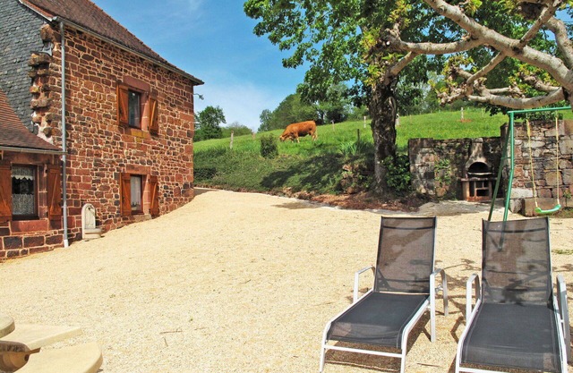 Wonderful private villa for 6 people with WIFI, TV, patio, pets allowed and panoramic view