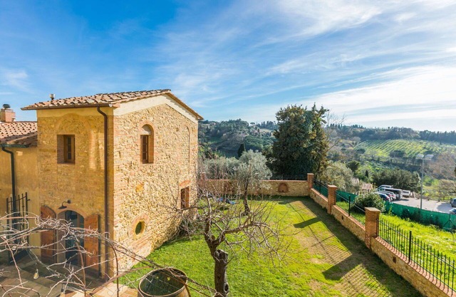 Wonderful private villa for 3 people with WIFI, A/C, patio and panoramic view