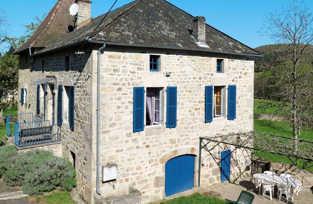 Wonderful private villa for 4 guests with private pool, WIFI, TV, terrace and pets allowed