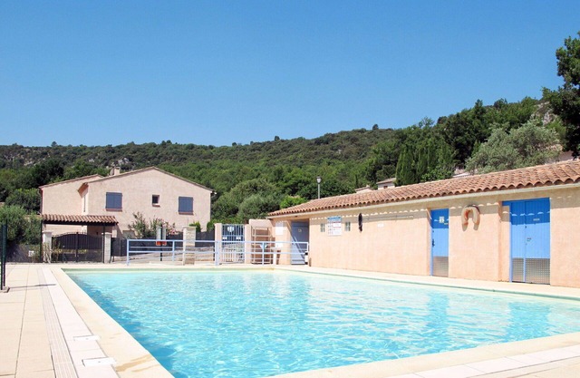 Wonderful private villa for 4 people with pool, TV and terrace