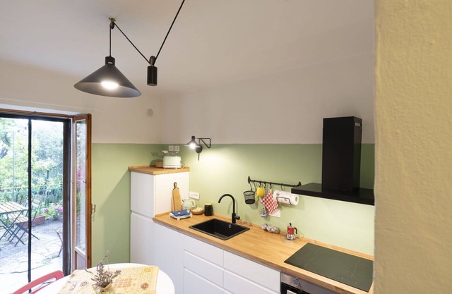 Wonderful private villa for 2 people with WIFI, terrace and panoramic view