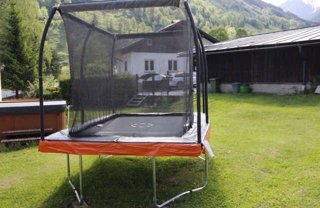 Wonderful private villa for 22 people with WIFI, TV, terrace and pets allowed