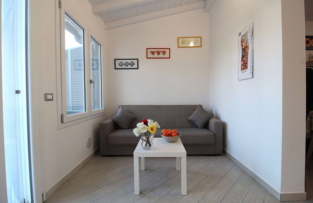 Wonderful villa for 6 people with WIFI, A/C, TV, terrace and pets allowed