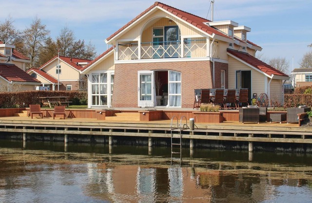 Wonderful vacation home not far from the Ijsselmeer.