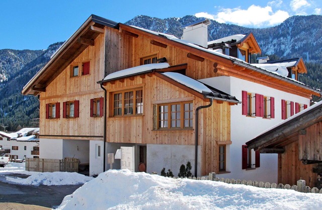Wonderful villa for 11 people with WIFI, TV and parking