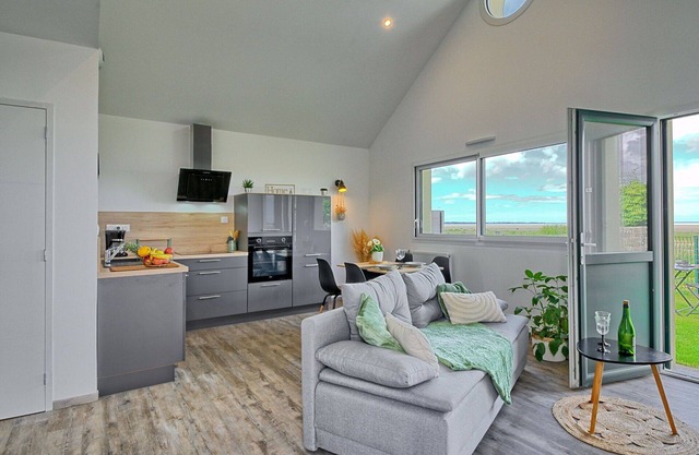 Wonderful villa for 3 people with WIFI, TV and patio