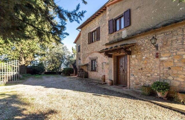 Wonderful villa for 6 people with A/C, WIFI, TV, pets allowed and panoramic view