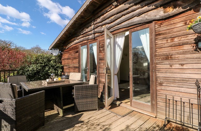 Woodmancote Lodge