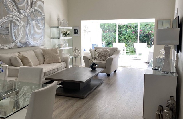 *WORLD TENNIS CENTER*3 BEDS/3BATH FURNISHED SEASONL*GATED-VILLA*