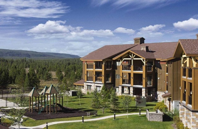 WorldMark West Yellowstone 1 Bedroom – Your Gateway to Adventure & Family Fun!