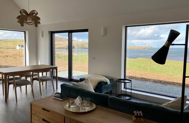 Wow sea-view! walks, cliffs, wildlife