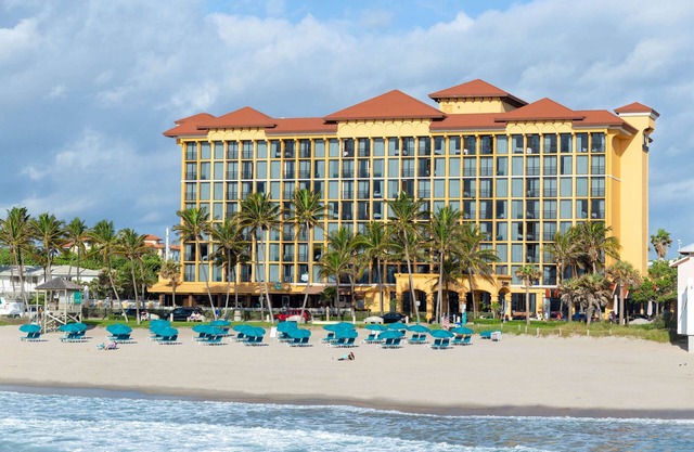 Wyndham Deerfield Beach Resort