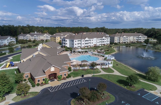 Wyndham Governor's Green -Near Busch Gardens + Historic Sites. LOCAL HOST!