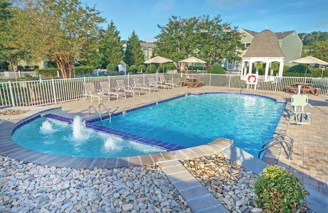 Wyndham Kingsgate | Two 3BR Suites Sleeps 20!