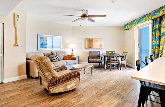 Wyndham Ocean Walk Resort Daytona Beach - Direct Oceanfront 2-bedroom condo 1001