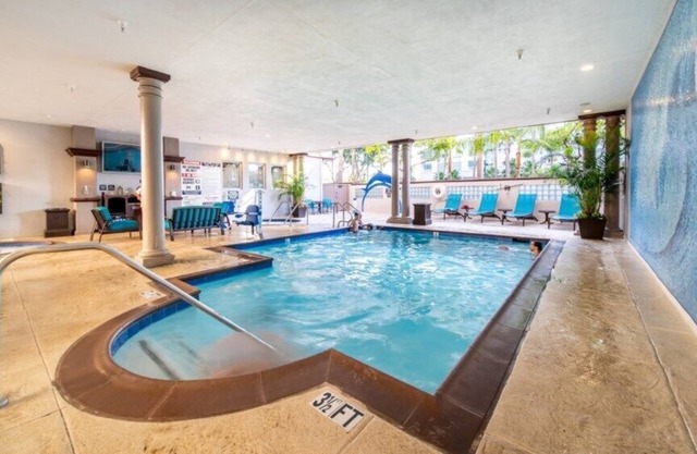 Wyndham Peacock Suites - Spacious 1 Bedroom