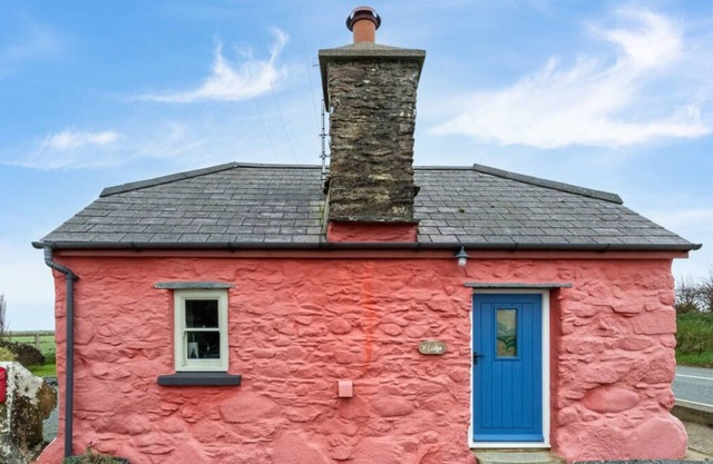 Y-Lodge in Haverfordwest