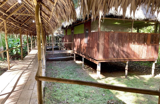 Yacumama Lodge & Excursions