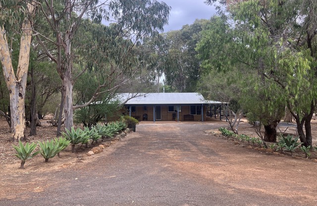 Yallingup Bush Cottage