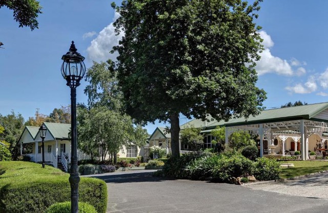 Yarra Gables