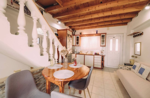 Yiannis' Maizonette Ancient Olympia, Olympia, Greece