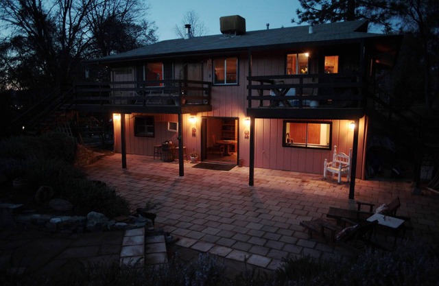 Yosemite Dreams Garden Suite. Pet Friendly!