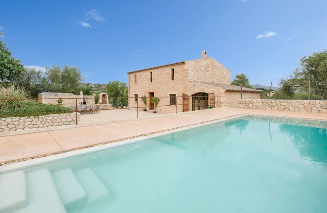YourHouse Sa Riba, stone finca with private swimming pool