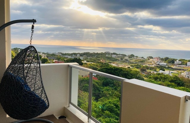 Youll be amazed by the spectacular view from you /Nanjo Okinawa