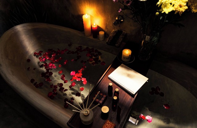 Younger Villa - Luxury Boutique Home Fiber Wi-Fi & Kitchen