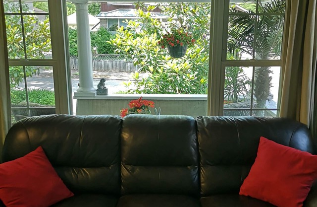 Your own private oasis in Niagara Falls, Ontario Canada