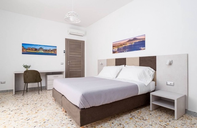 ZEPHIRO SUITE - De Vivo Realty