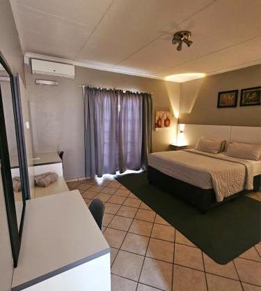 ZUCH Accommodation at Pafuri Self Catering - Guest Apartment