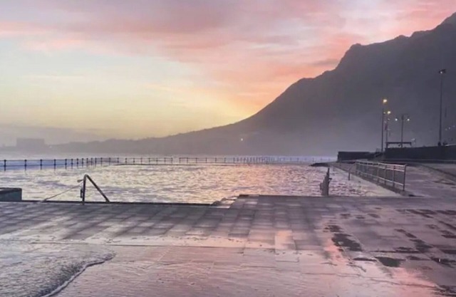 Zweibettzimmer im Gewächshaus Surf Strand Berge Teneriffa