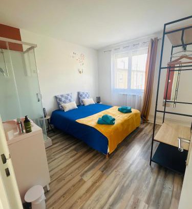 Yzeure House | À 5 min de Moulins maison de ville