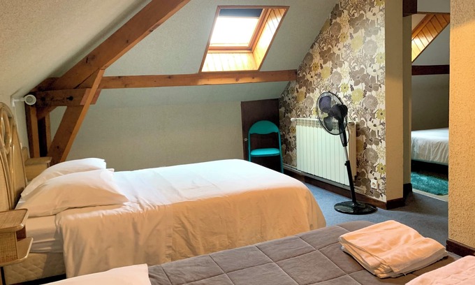 La Souterraine Hotel | À la Porte Saint Jean