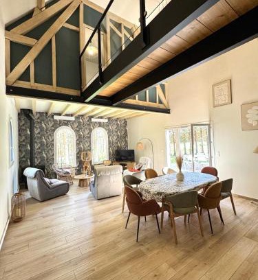 Saint-Martin-du-Vieux-Belleme House | Ô Refuge de Théo et Vic'