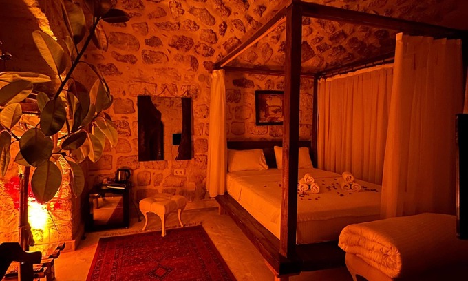 Midyat Bed & Breakfast | Şahmeran Otel Cafe Restoran
