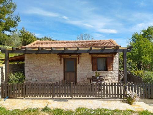 Pournara Ski Chalet | Μικρό σαλέ.