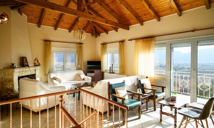 Mosia House | Σπίτι με Τζάκι & Θέα