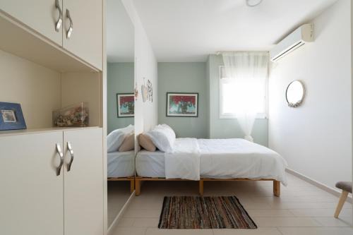 Eilat Apartment | נופש מדברי - קוטג' ודירת נופש מהממים עם נוף לים באילת