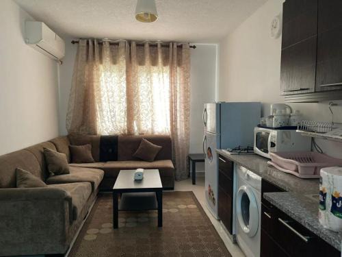 Al Jubeiha Apartment | الشاعر للشقق المفروشة