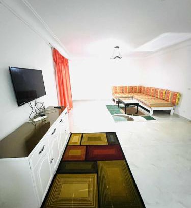 Ad-Dukhaylah Villa | فيلا ببسين بوول villa with pool العجمي البيطاش