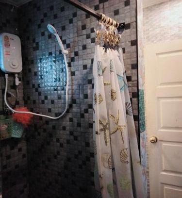 Chaloem Phra Kiat Apartment | บ้านเช่า