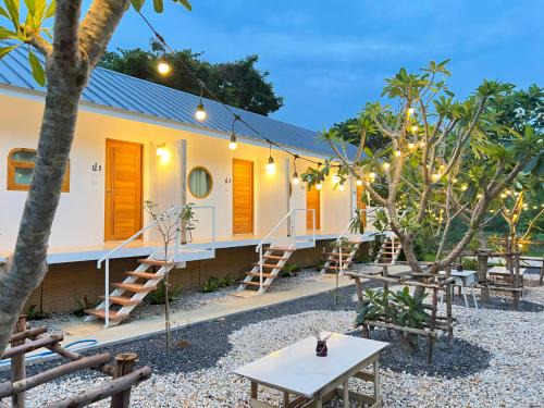 Nong Sarai House | บ้านเป็ดน้อย Little duck cottage