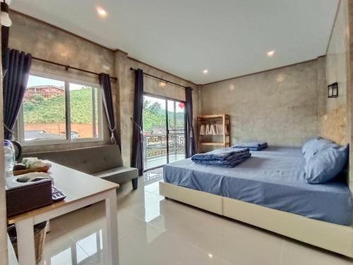 Mok Cham Pae House | ม่านหมอก รักไทย