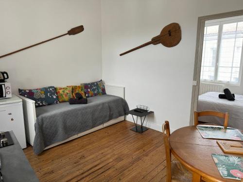 Rochefort Apartment | ღ La Terrasse Termes, Centre-ville & parking