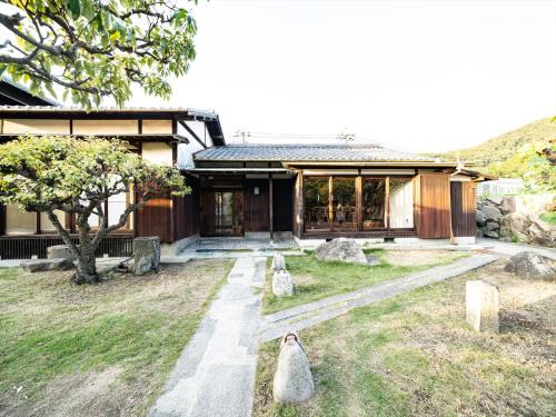 Shodoshima Villa | お屋敷ステイ - 幸 -