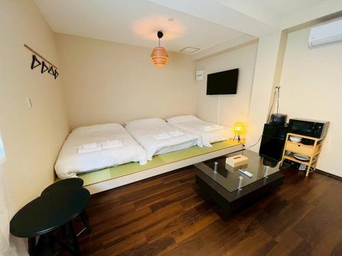 Kamiikebukuro Apartment | コーポ岡崎101