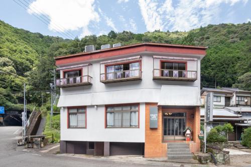 Kawayu Hot Springs House | 一棟貸し民宿 川湯の家